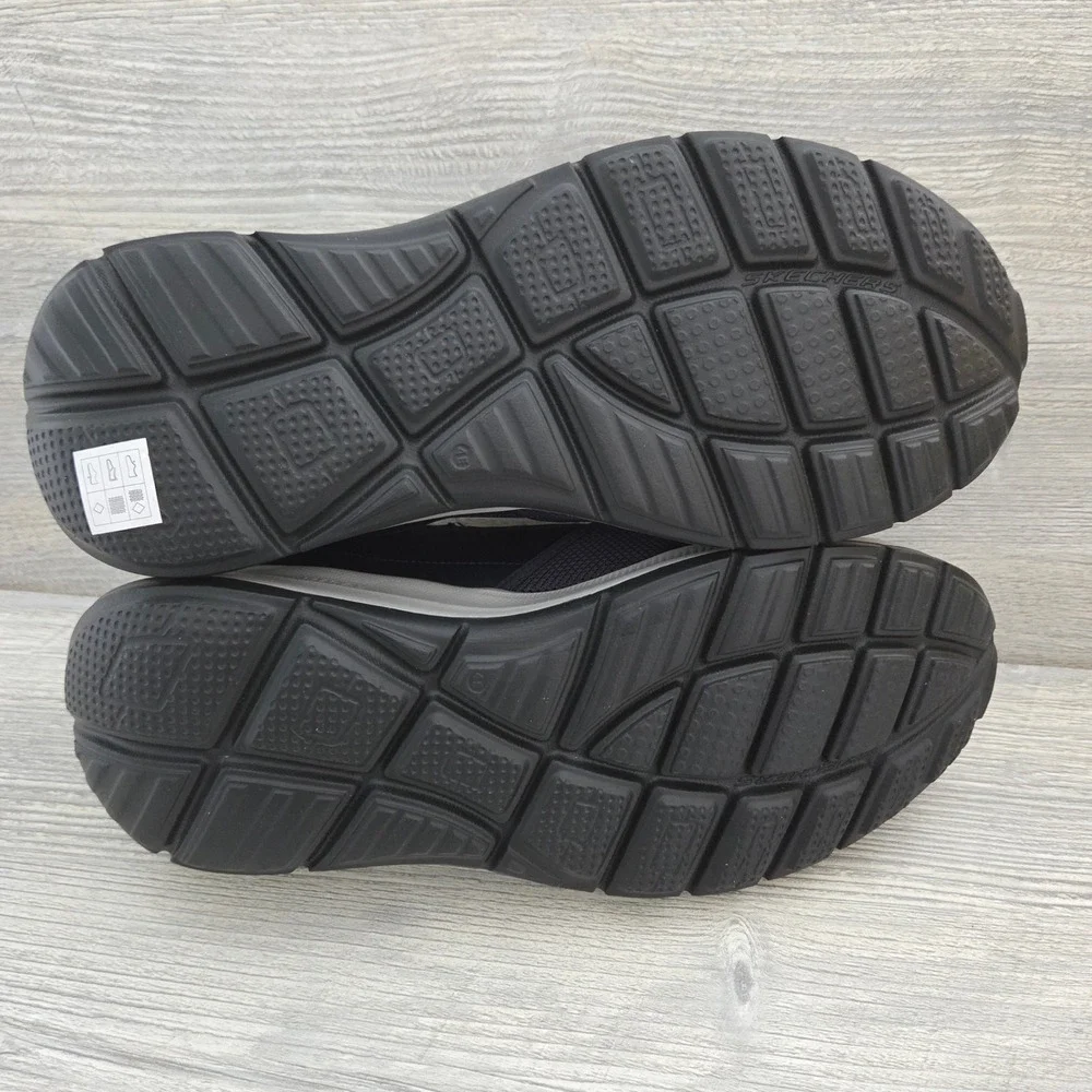 NEW Skechers Equalizer 5.0 Persistable Navy Extra Wide Fit Walking Mens 11.5